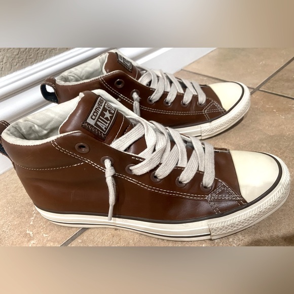 Converse Leather Chuck Taylor Hollis Pinecone Hightop Shoes- Size 6.5/EUR 9.5 - Picture 1 of 13
